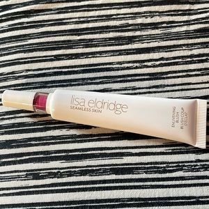 LISA ELDRIDGE ENLIVENING BLUSH (Mountain Walk)